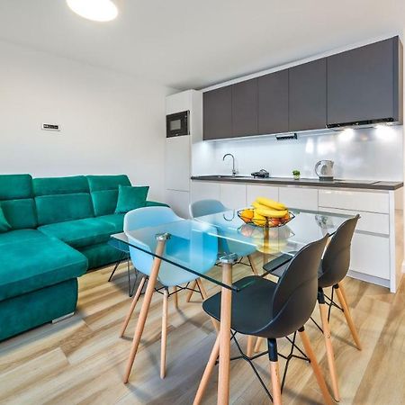 Sun & Salt Apartments Bibinje Extérieur photo