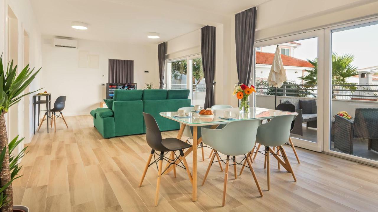 Sun & Salt Apartments Bibinje Extérieur photo