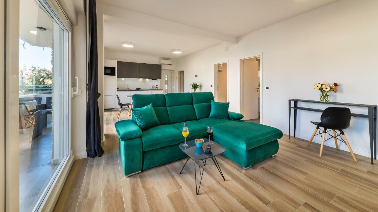 Sun & Salt Apartments Bibinje Extérieur photo